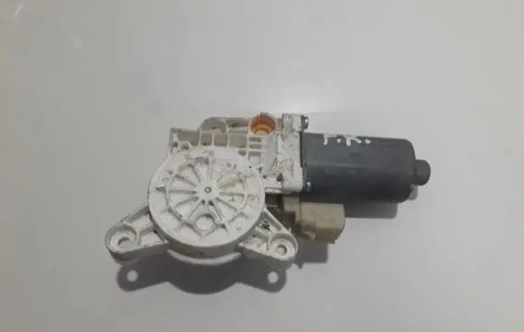 Chrysler Sebring (JS) Front door window regulator motor 3017341d 05155523aa