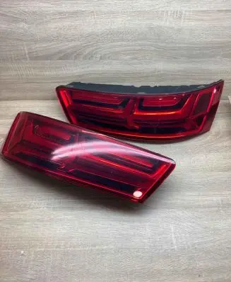 Audi Q7 4L Rear/tail lights 4M0945093L 4M0945094L