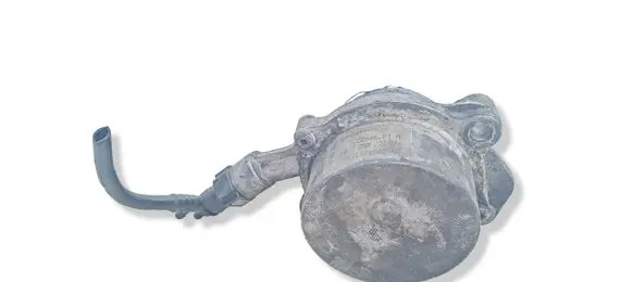 Peugeot 307 Vacuum pump 9631971580