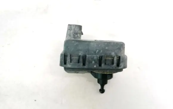 Opel Zafira A Headlight level adjustment motor 