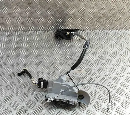 Peugeot 2008 II Coupe door lock (next to the handle) 98201553VV PSA444422