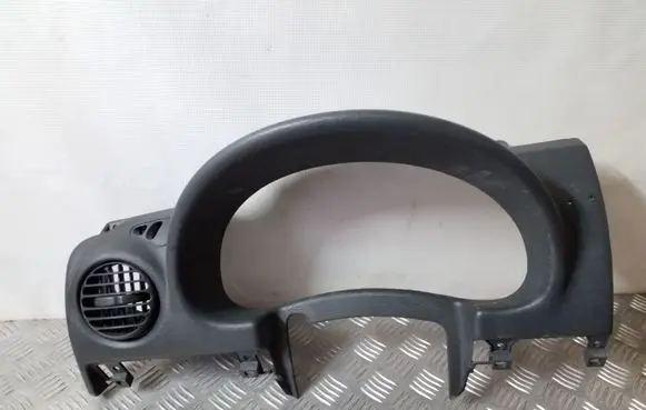 Dashboard trim