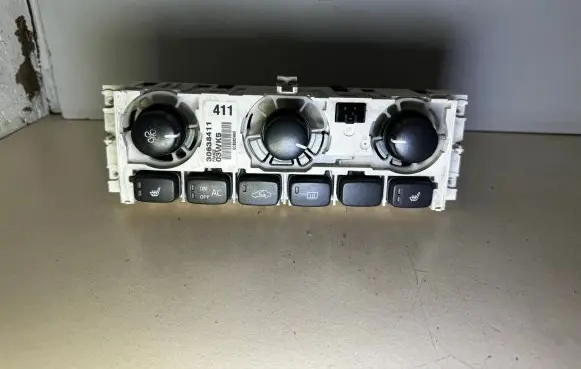 Volvo V50 Climate control unit 30638411 03WK5 ECB060M6V