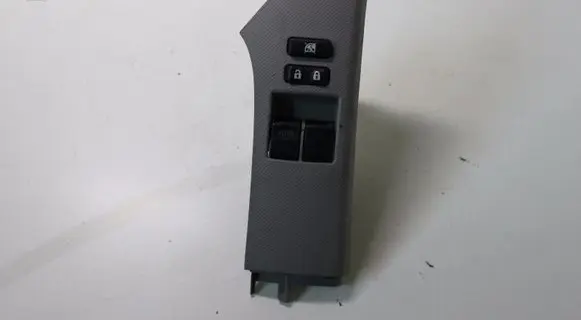 Toyota Yaris Electric window control switch 742320d110