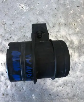 Audi A4 S4 B6 8E 8H Mass air flow meter 074906461B