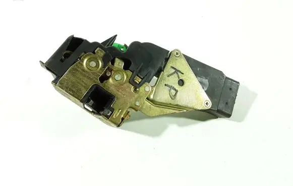 Mitsubishi Space Star Front door lock
