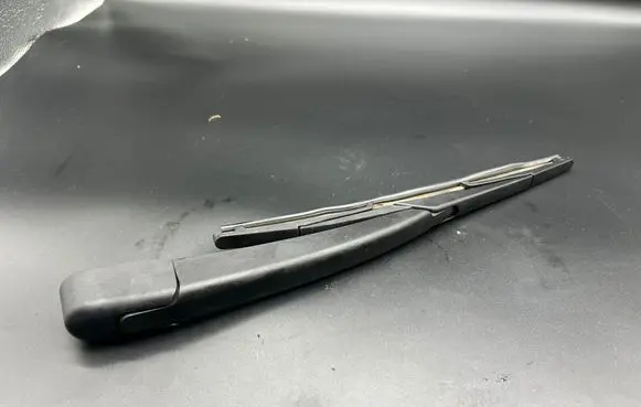 Ford Mondeo MK IV Rear wiper blade 