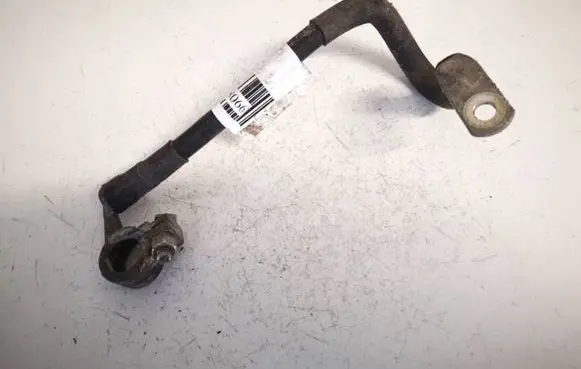 Volkswagen PASSAT B6 Positive cable (battery)
