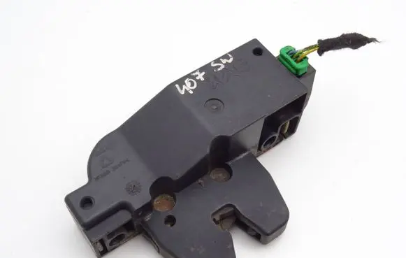 Peugeot 407 Tailgate/trunk/boot lock/catch/latch 9652301980