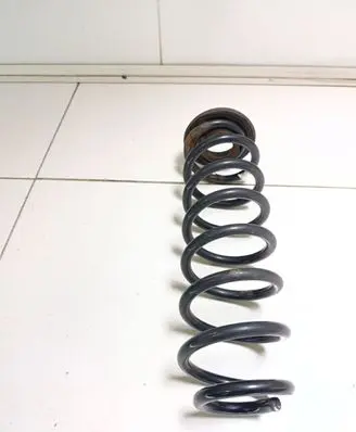 Volkswagen Golf VII Rear coil spring 5Q0512297D