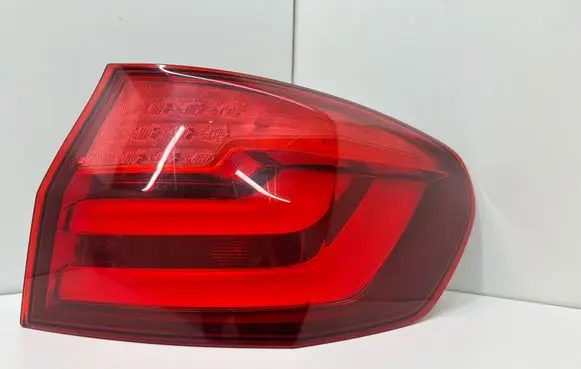 BMW 5 F10 F11 Tailgate rear/tail lights SN097W