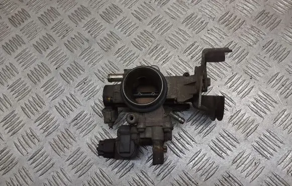 Toyota Yaris Throttle valve position sensor 89452-52010