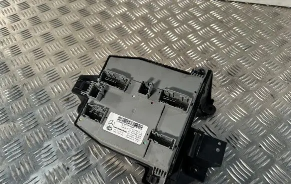 Mercedes-Benz E W213 Comfort/convenience module A2139005315