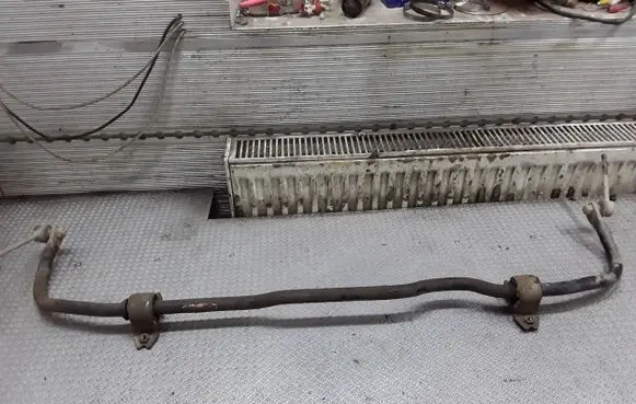 Front anti-roll bar/sway bar