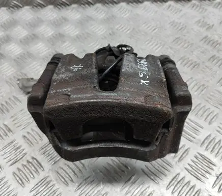 Audi Q7 4M Rear brake caliper 4M0615403A