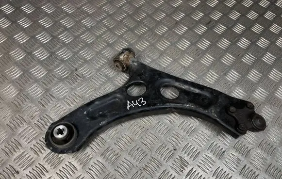Peugeot 208 Front lower control arm/wishbone