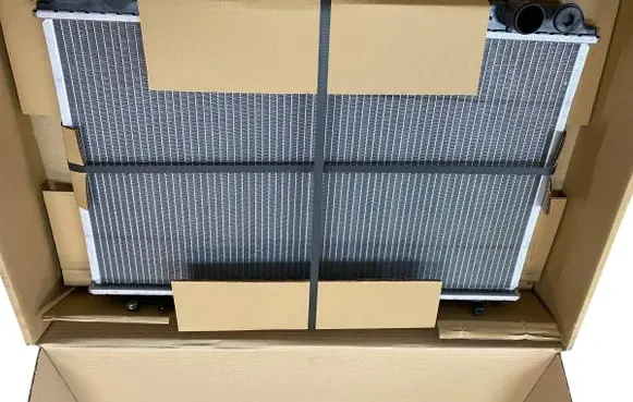 Volvo S40, V40 Coolant radiator 8602065