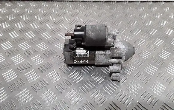 Citroen DS4 Starter motor 9801667780