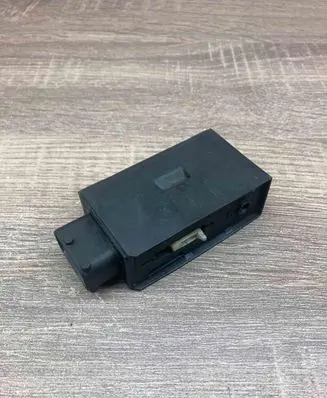 BMW 5 E34 Door central lock control unit/module 1387606