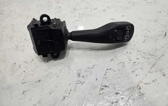 BMW 3 E46 Wiper control stalk 8363664