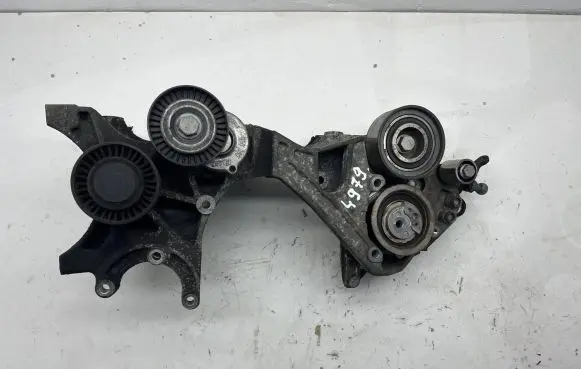 Audi A4 S4 B8 8K Generator/alternator bracket 03l903143h
