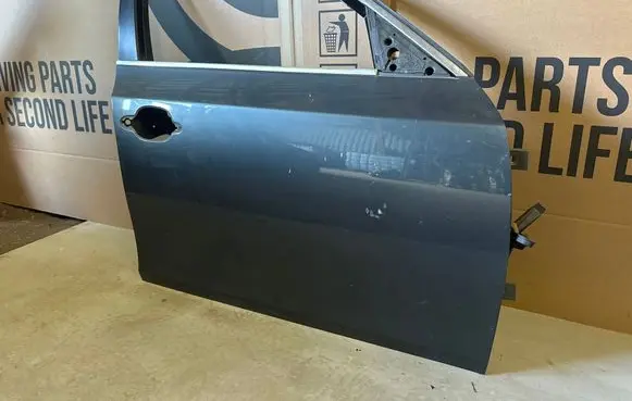 BMW 5 E60 E61 Front door