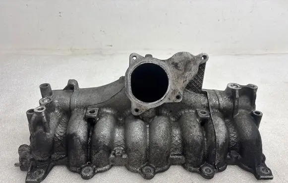 Volkswagen PASSAT B6 Intake manifold 03G129713H
