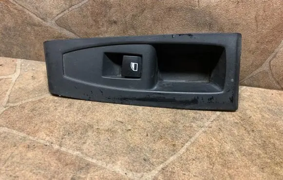 Electric window control switch