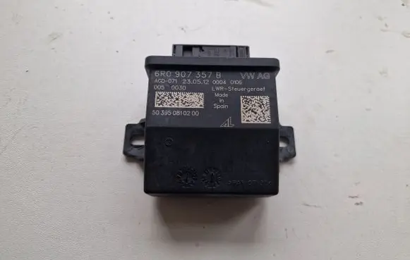 Volkswagen Polo V 6R Light module LCM 6R0907357B