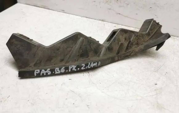 Volkswagen PASSAT B6 Headlight/headlamp mounting bracket 3C0807889