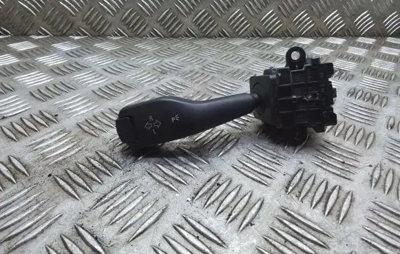 BMW X3 E83 Indicator stalk 01104010 363668M 0110401025
