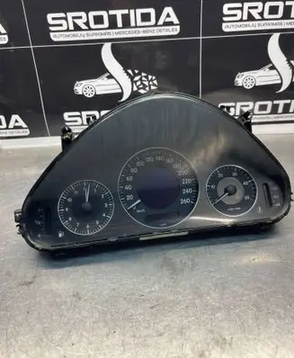 Mercedes-Benz E W211 Speedometer (instrument cluster) A2115402311