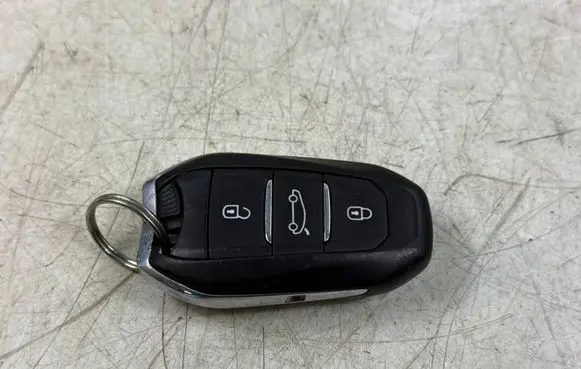 Citroen DS5 Ignition key/card 