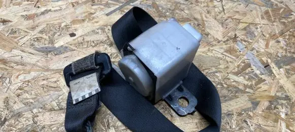 Mitsubishi Lancer Rear seatbelt DN11306 TKAB0N679