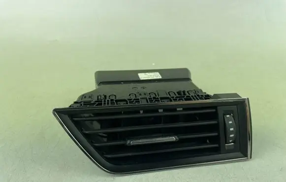 Skoda Superb B8 (3V) Dashboard side air vent grill/cover trim 3V0819702D