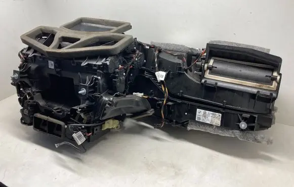 BMW 7 G11 G12 Interior heater climate box assembly 9299697 G415320 EE560006