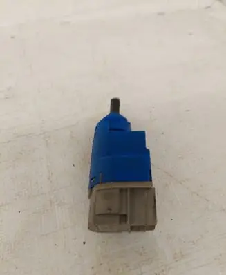 Renault Trafic III (X82) Clutch pedal sensor 253255192R