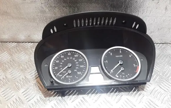 BMW 5 E60 E61 Speedometer (instrument cluster) 62116937619