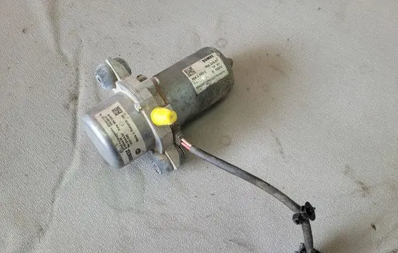 Renault Kangoo II Vacuum pump 8200911752 8200911752B 86422907