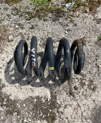 Mercedes-Benz Vito Viano W638 Rear coil spring