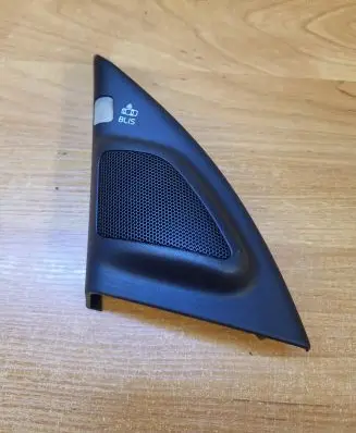 Volvo XC70 Front door high frequency speaker 30797873