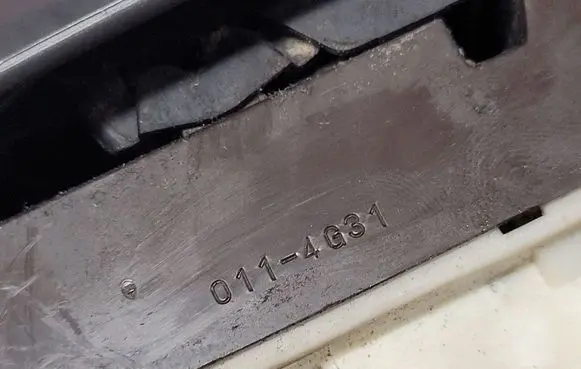 Toyota Yaris Electric window control switch 0114G31