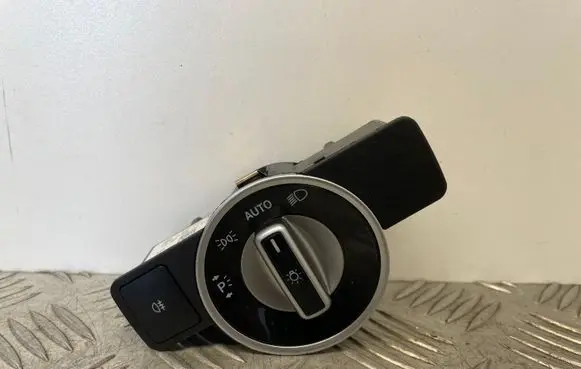 Mercedes-Benz E W212 Light switch A2129050551