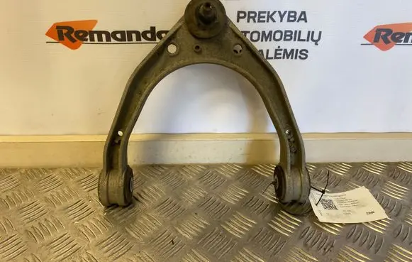 Volkswagen Touareg I Front lower control arm/wishbone 7L0407047A
