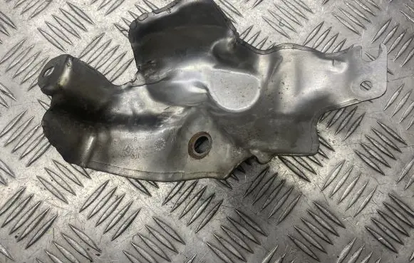 Mercedes-Benz X-class W470 Exhaust heat shield 140130121R