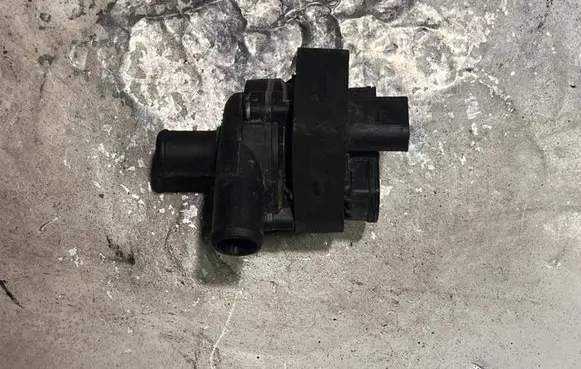 Mercedes-Benz ML W164 Electric auxiliary coolant/water pump A2118350028 3130591163