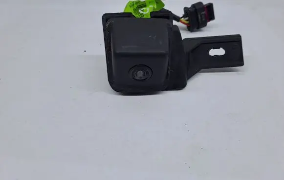 Opel Corsa F Rear bumper camera 