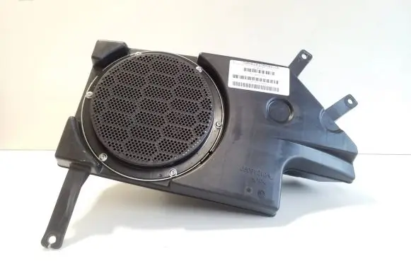 Jeep Cherokee Subwoofer speaker 05091212AB