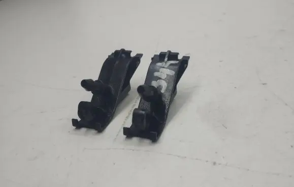 Citroen DS4 Windshield washer spray nozzle 