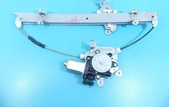 Nissan Tiida C11 Front door window regulator with motor 807308991A IMPRK1161846